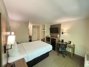 thumbnail: Room