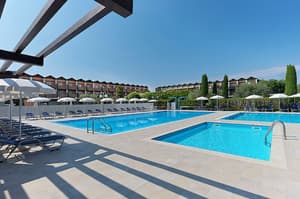 thumbnail: Outdoor pool