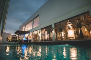 thumbnail: Pool