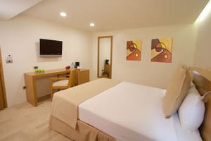 thumbnail: Room