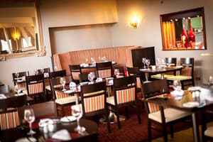 thumbnail: Restaurant
