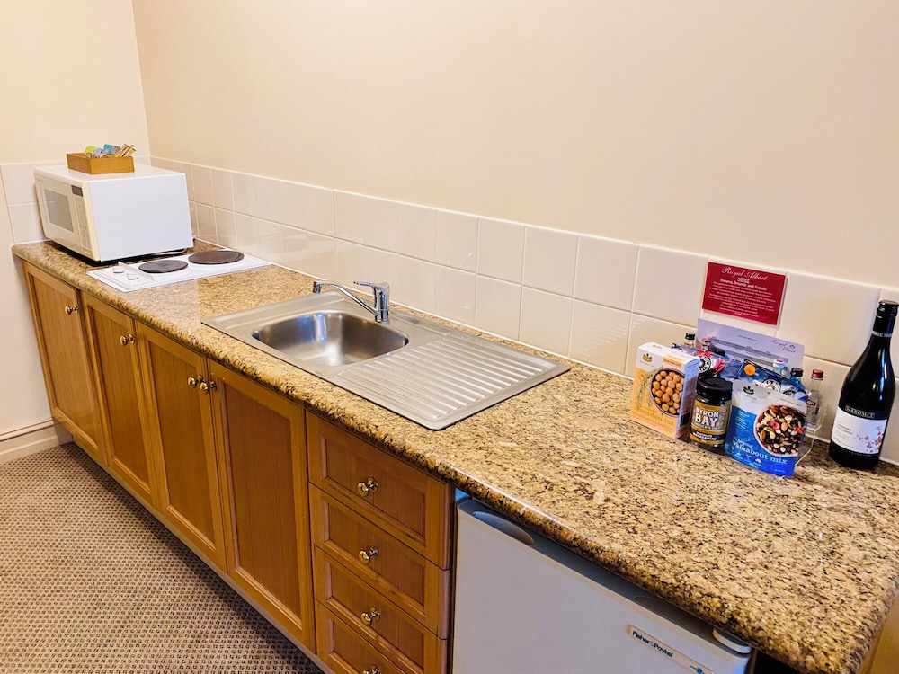 Private kitchenette