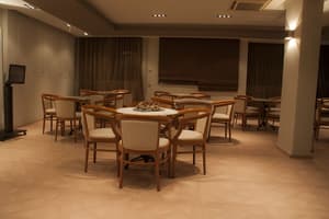thumbnail: Breakfast area