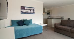 thumbnail: Living area