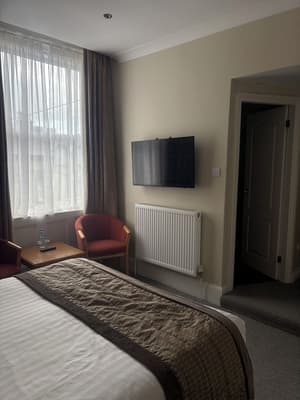 thumbnail: Room