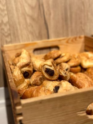 thumbnail: Breakfast buffet