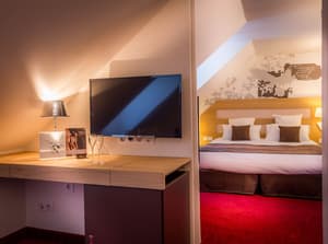 thumbnail: Room