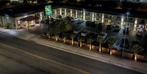 thumbnail: Exterior