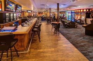 thumbnail: Bar (on property)