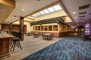 thumbnail: Bar (on property)