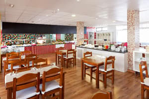 thumbnail: Restaurant