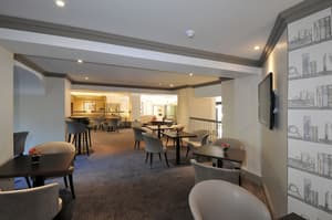 thumbnail: Bar (on property)