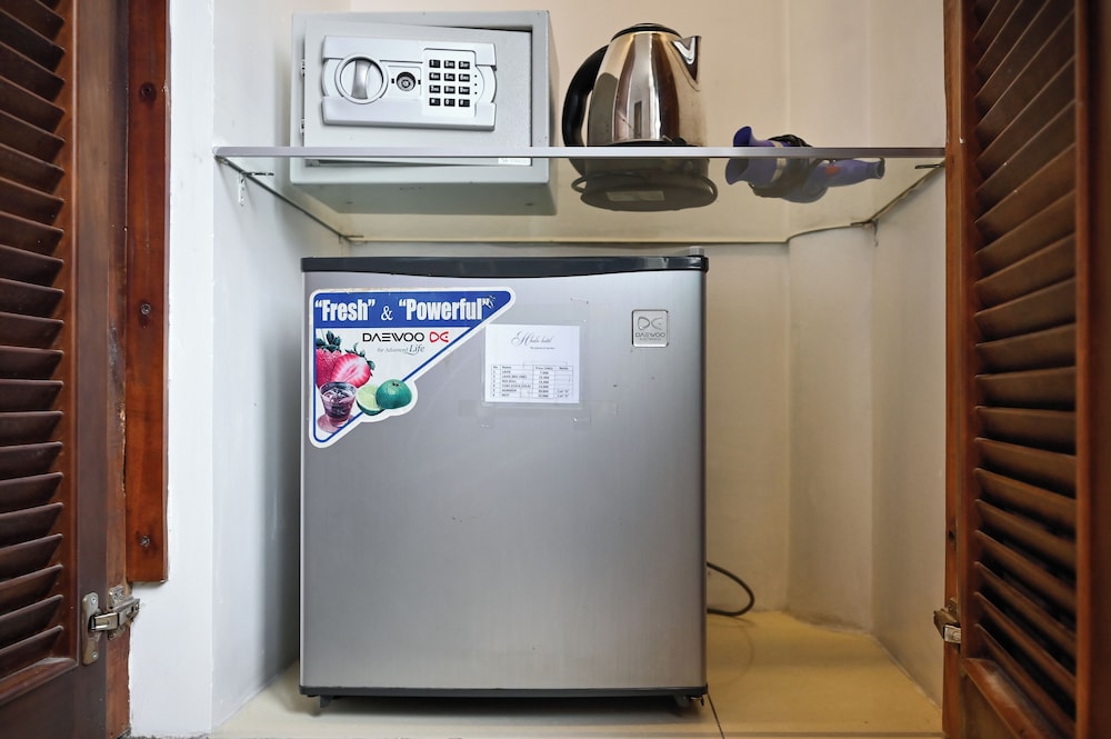 Minibar