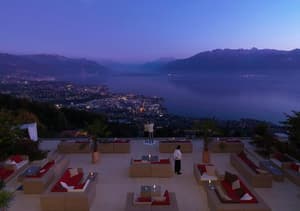 thumbnail: Piano Bar Terrace Lounge