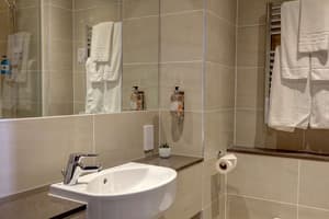thumbnail: Bathroom