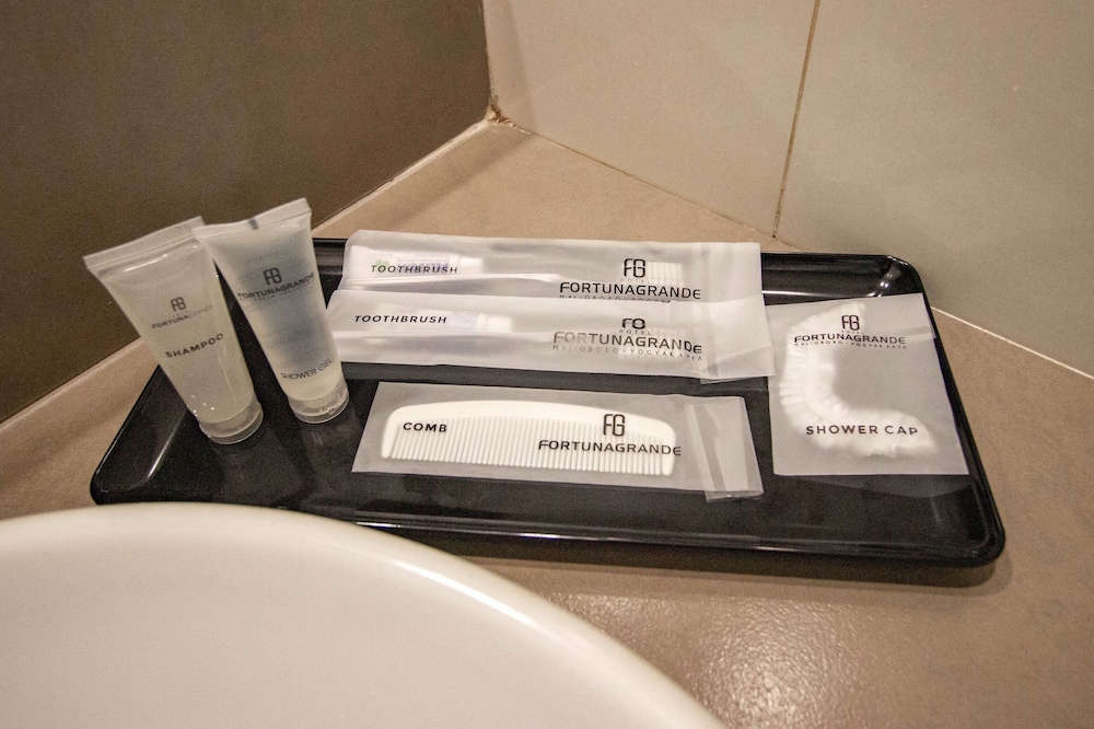 Bathroom amenities