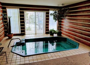 thumbnail: Indoor spa tub