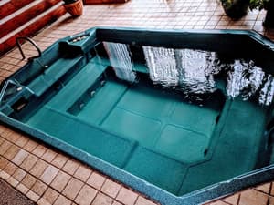 thumbnail: Indoor spa tub