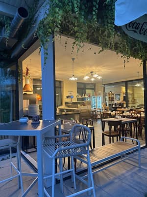 thumbnail: Terrace/patio
