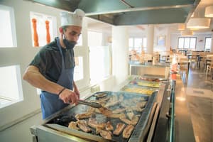thumbnail: Restaurant