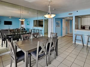 thumbnail: Dining
