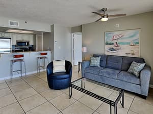 thumbnail: Living area