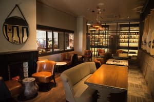 thumbnail: Bar (on property)