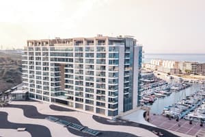 thumbnail: Exterior