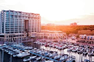 thumbnail: Exterior