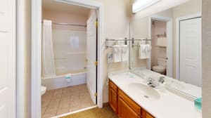 thumbnail: Private kitchenette