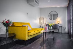 thumbnail: Living room