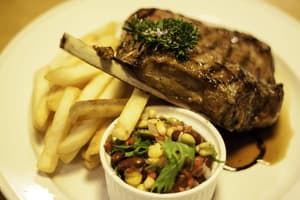 thumbnail: Restaurant