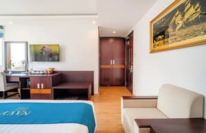 thumbnail: Room