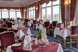 thumbnail: Restaurant
