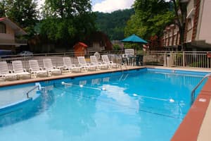 thumbnail: Outdoor pool