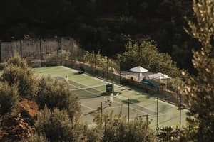 thumbnail: Tennis court