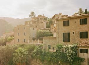 thumbnail: Exterior