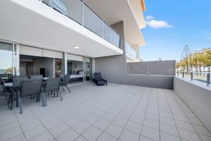 thumbnail: Balcony