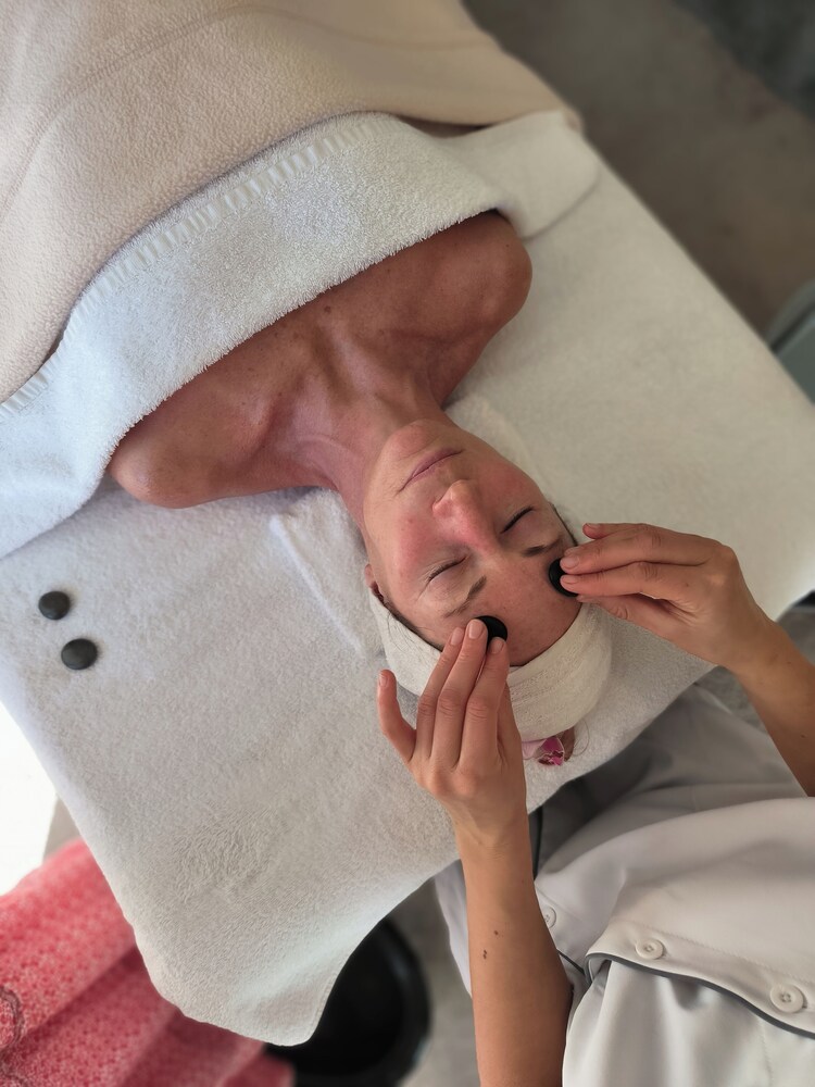 Massage in accommodation