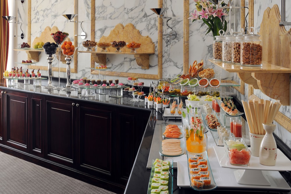 Executive lounge