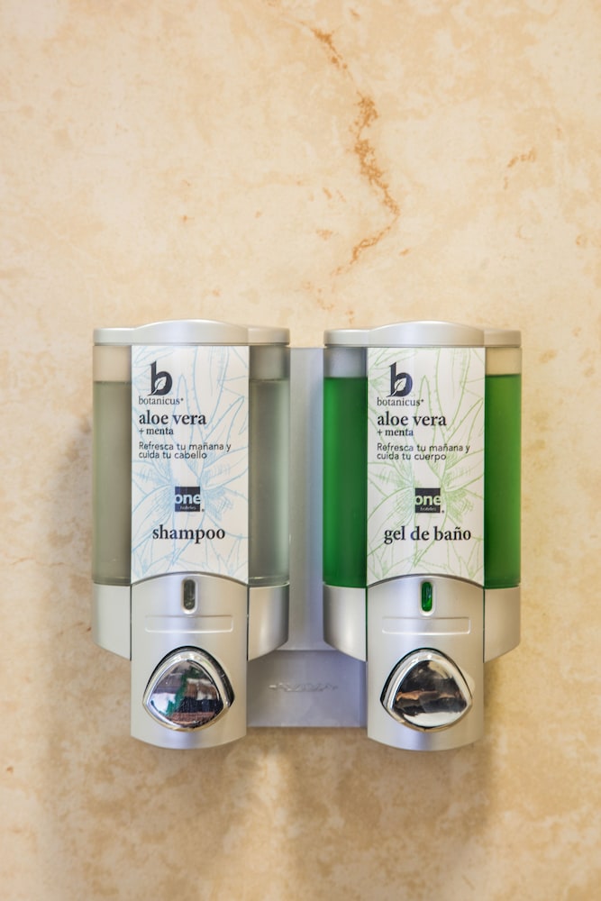 Bathroom amenities