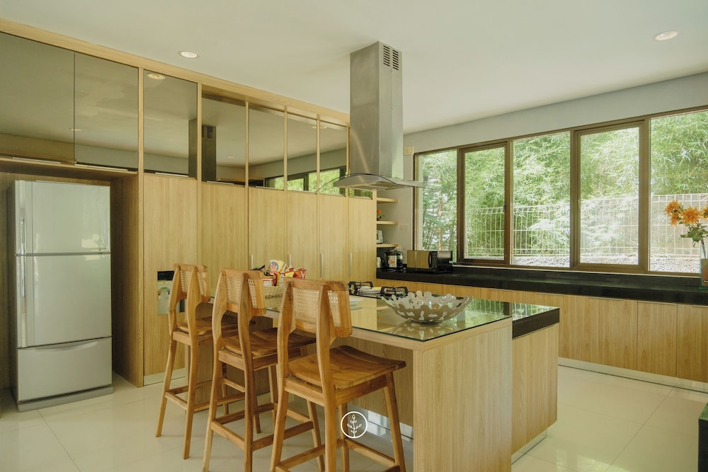 Shared kitchen facilities