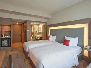 thumbnail: Room