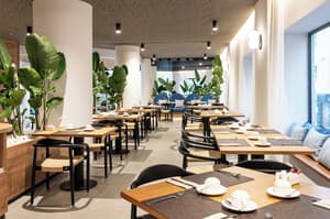 thumbnail: Breakfast area