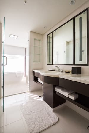thumbnail: Bathroom