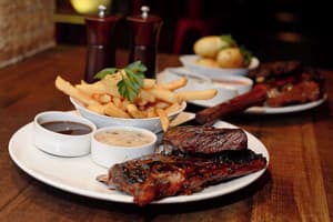 thumbnail: Dining