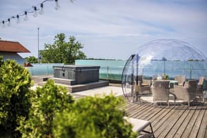 thumbnail: Terrace/patio