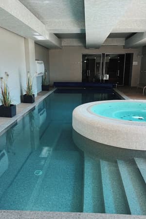 thumbnail: Pool