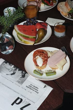 thumbnail: Restaurant