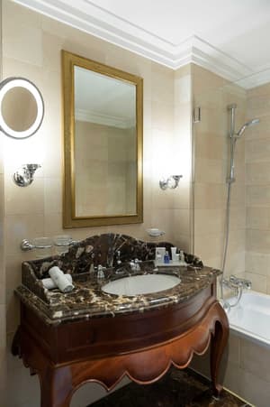 thumbnail: Bathroom